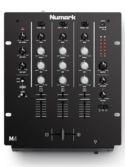 DJ микшер Numark M4