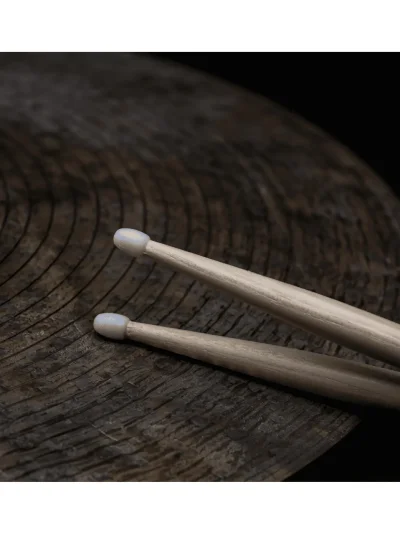 Барабанні палички Vic Firth 5AN American Classic Nylon Tip