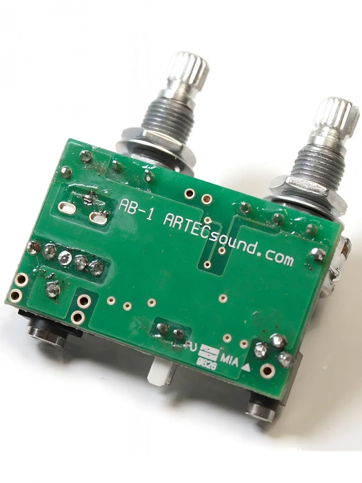 Paxphil AB1-NS Active Booster for Piezo Pickup