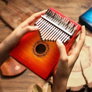 Hluru KG17 Maple Red (17 нот, клен)