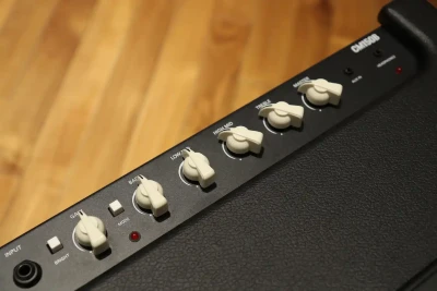 Комбопідсилювач Cort CM150B