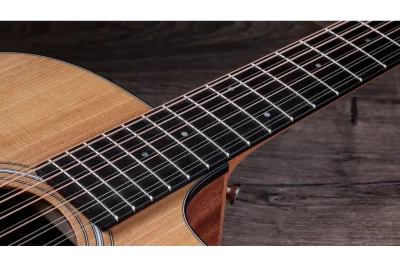 Електро-акустична гітара Taylor Guitars 150CE