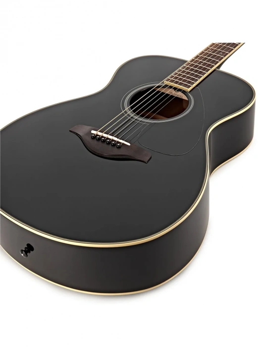 Yamaha FS820 (Black)