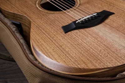 Електро-акустична гітара Taylor Guitars Academy 22E