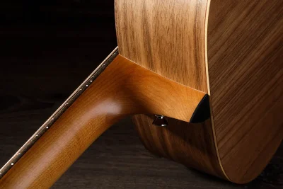 Електро-акустична гітара Taylor Guitars Academy 22E