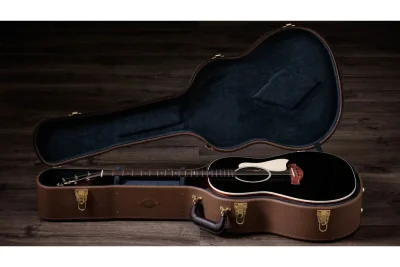 Електро-акустична гітара Taylor Guitars Gold Label 517E Blacktop