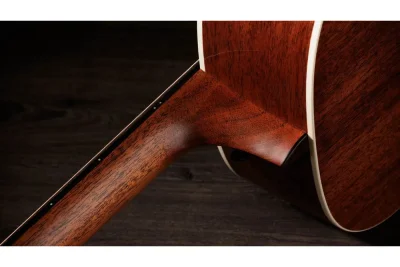Електро-акустична гітара Taylor Guitars Gold Label 517E Blacktop