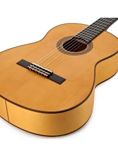 Yamaha CG182SF