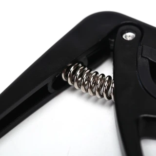 Overtone UKE Capo black
