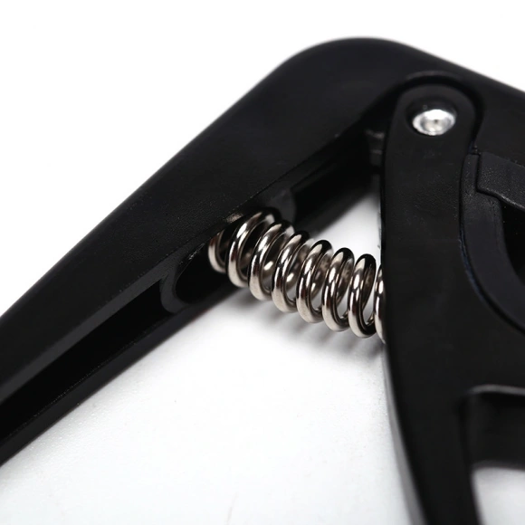 Каподастр Overtone UKE Capo black Каподастр Overtone UKE Capo black